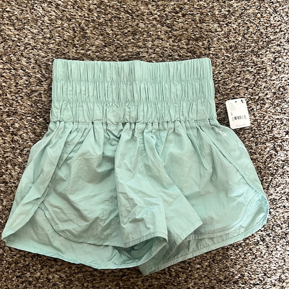 Free People NWT RARE way home short size S